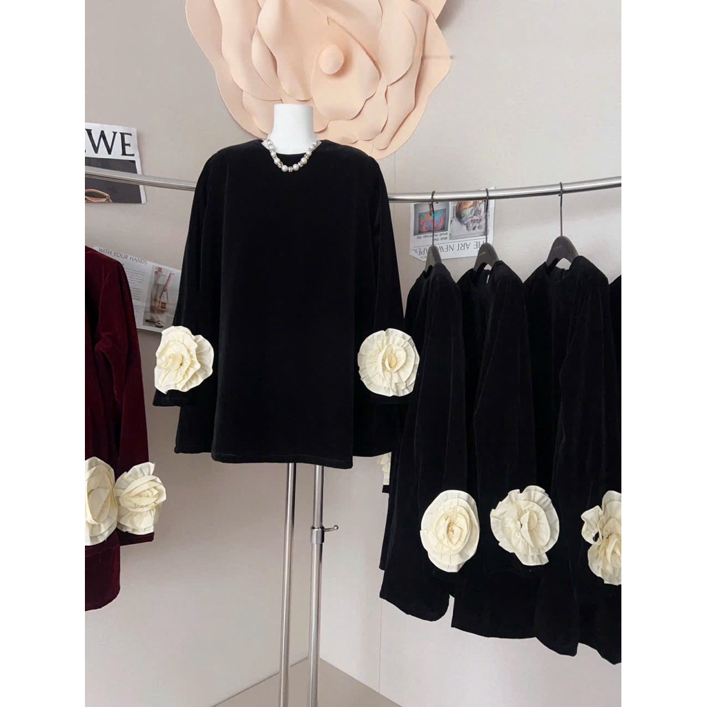 “Esme dress” Đầm nhung Tk dáng suông ngắn phối hoa tay nổi cao cấp ,Váy babydoll cổ tròn đơn giản dễ mặc bầu bí bon chen