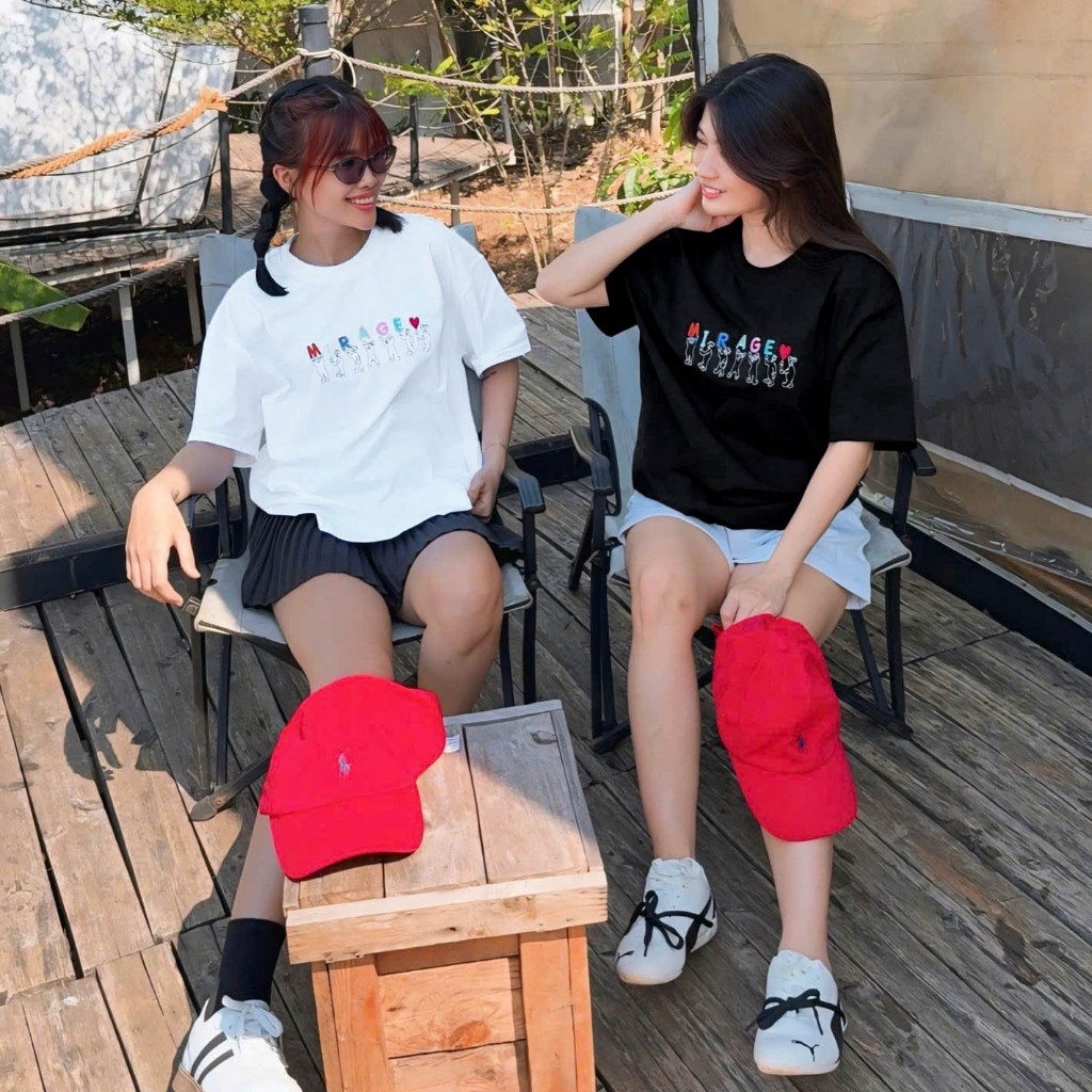 Áo Thun Mirage Thêu Chữ Màu Nghệ Thuật Chất 100% Cotton Mềm Mịn Thoáng Mát.