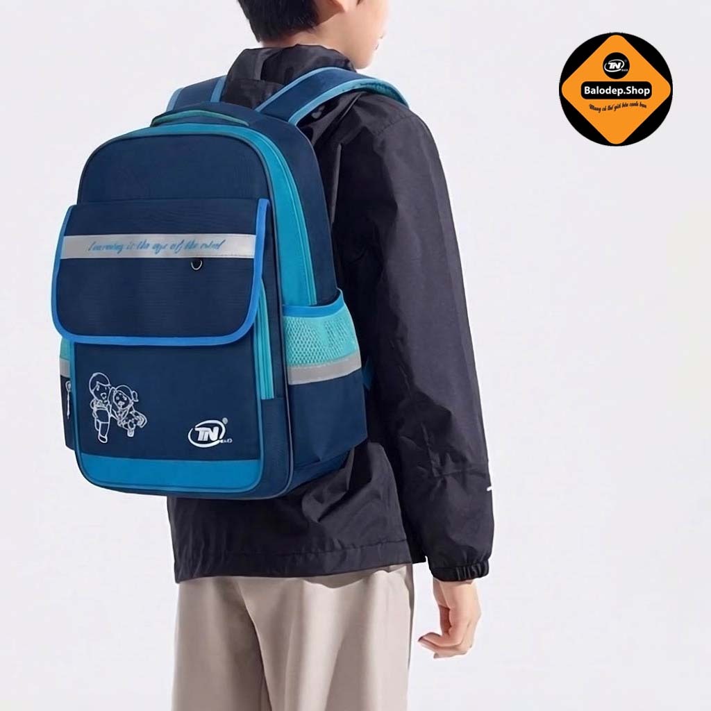 Balo Học Sinh Tiểu Học TNBags TN.B 3014 Cho Bé Trai – Siêu Nhẹ, Chống Thấm, Màu Xanh Đen Cao Cấp!