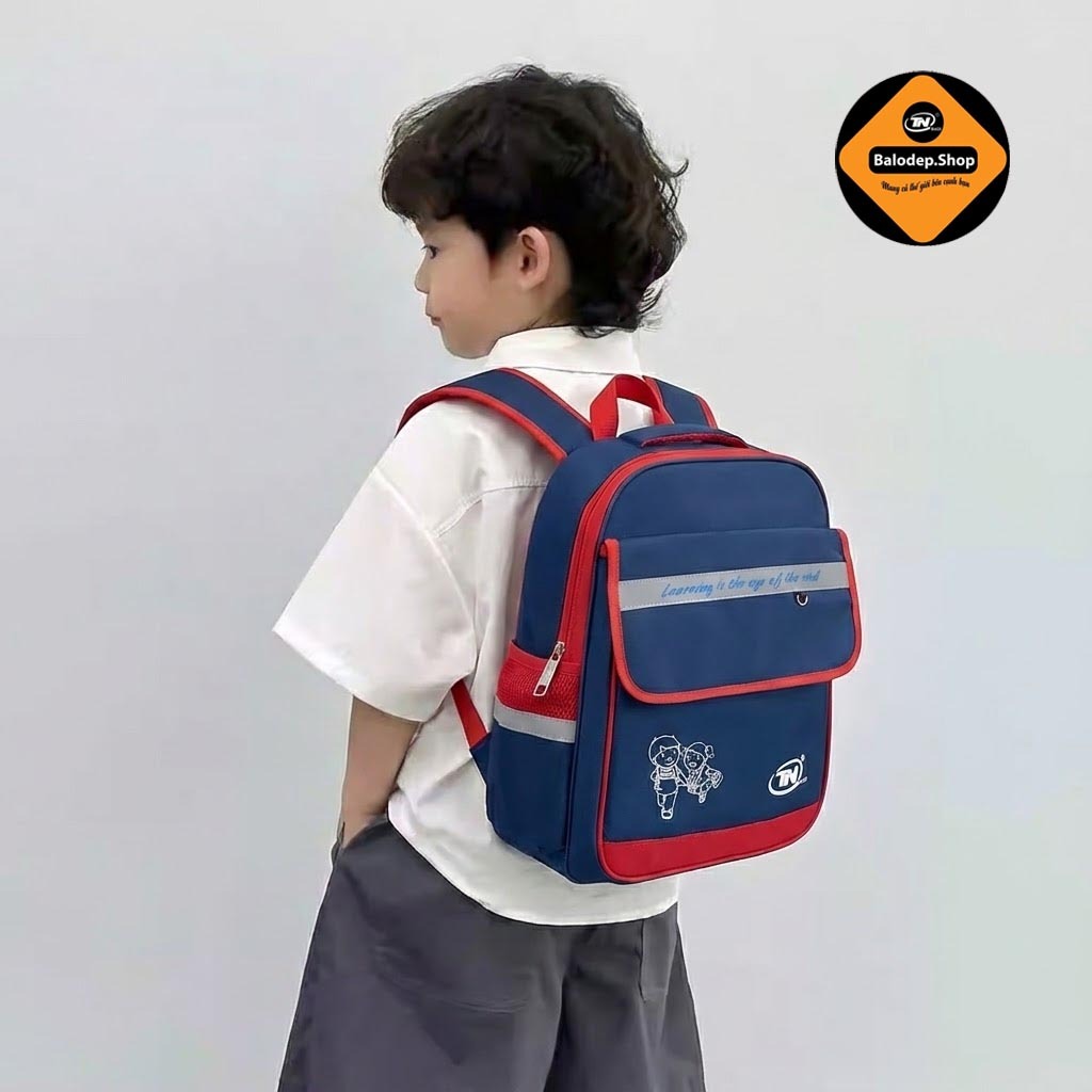 Balo Học Sinh Bé Trai Chống Thấm, Chống Tia UV TNBags TN.B 3016 – Siêu Nhẹ, Nhỏ Gọn, Cá Tính!