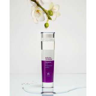 Toner Juliette Armand AHA Preparation Lotion Tẩy Da Chết Nhẹ Nhàng, Làm Sáng, Se Khít Lỗ Chân Lông 210ml