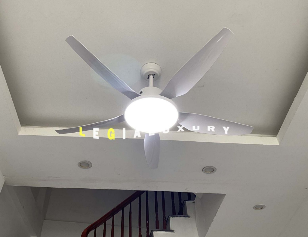 Mô tả Quạt Trần Đèn Gió Mạnh LÊ GIA LGFAN668T - Chiều Cao 38cm - Sải Cánh 142cm - Bảo Hành 5 Năm - 2