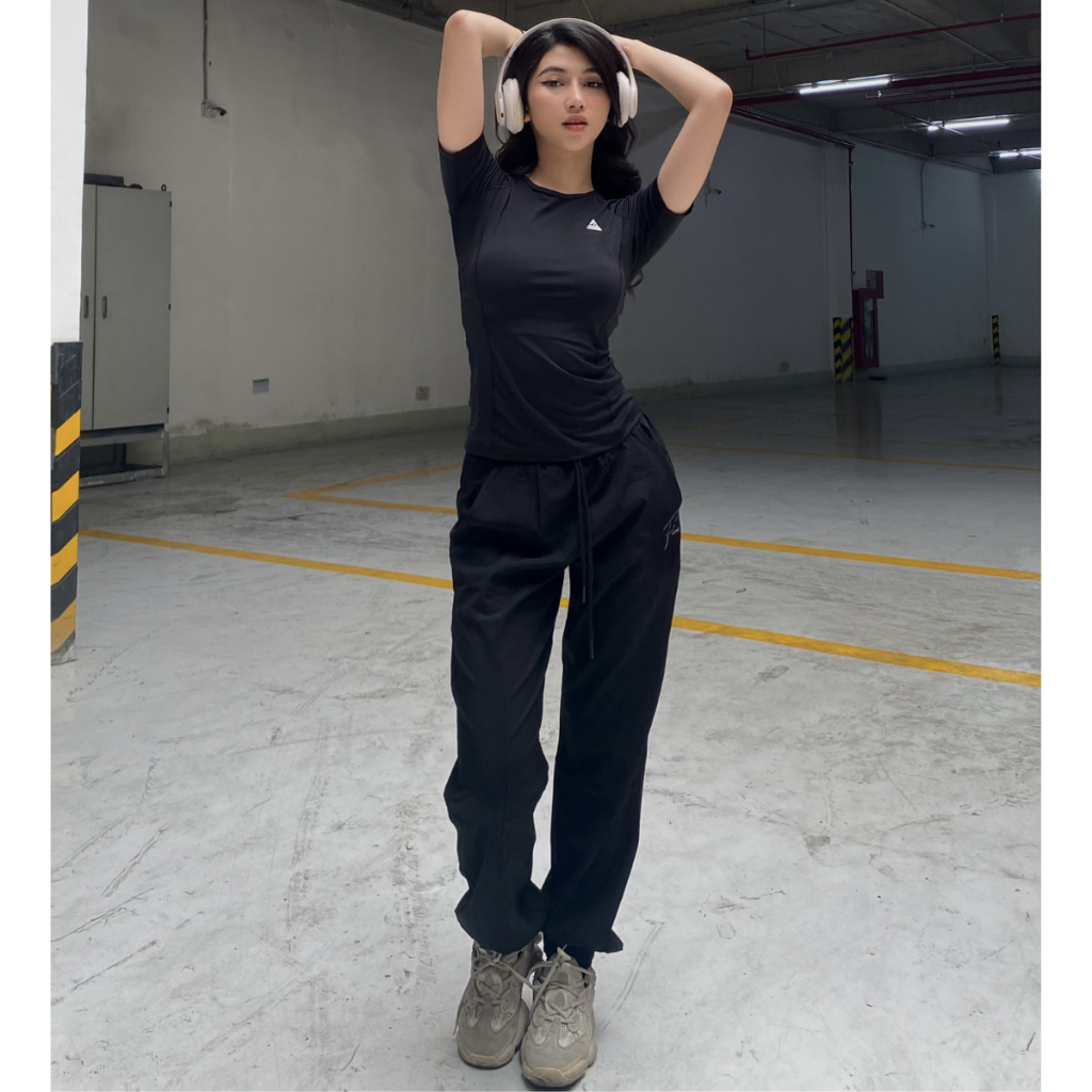 Mô tả Bộ đồ tập gym Fitme Sportswear Sigma, quần dài Jogger chất liệu microfiber thoáng mát - 4