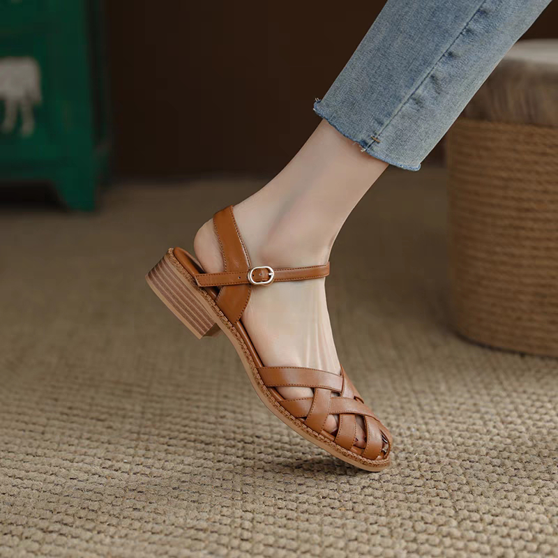 Mô tả Giày Sandal Nữ Cillie Mũi Rọ Đan Dây Độc Đáo Gót Vuông 5p 1067 - 2