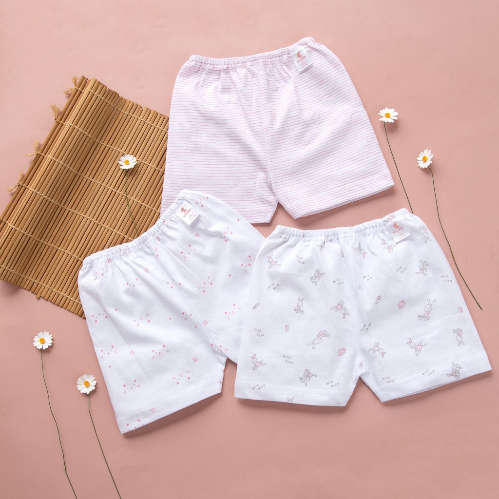 Quần ngắn sơ sinh Miomio chất liệu 100% cotton mềm mại