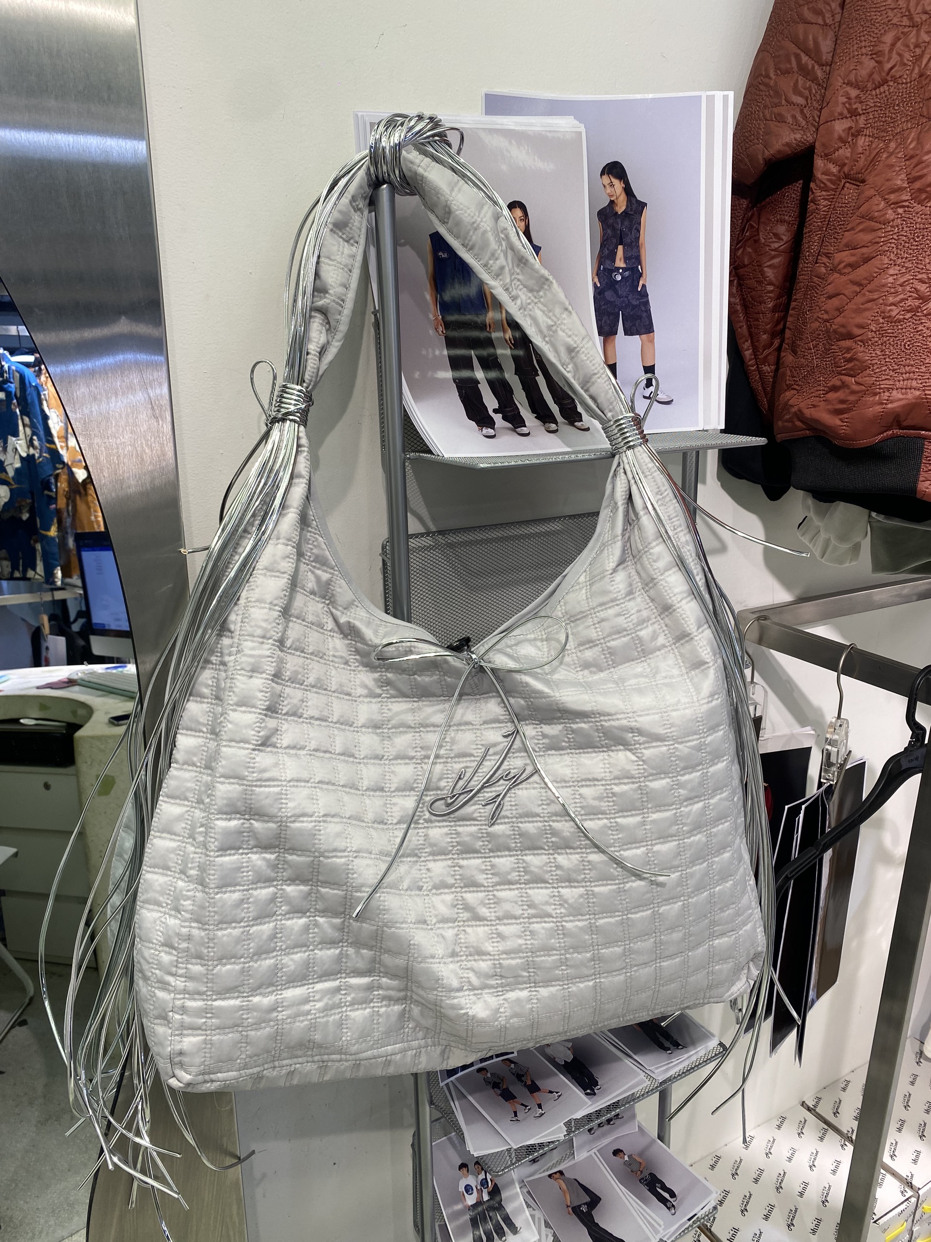 HYMAISON | Túi Tote Dây Điện Chần Bông OHHY | Shopee Việt Nam