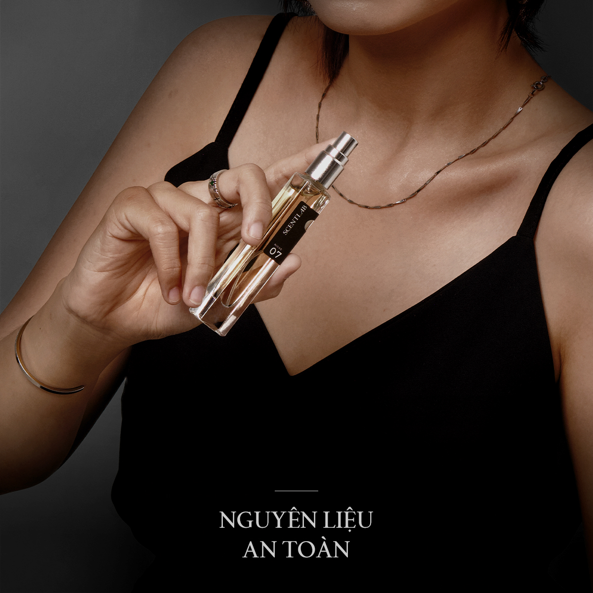 Mô tả Tinh dầu thơm nước hoa nam nữ mini SCENTLAB thơm lâu lưu hương 8h bỏ túi tiện lợi 10ml - 1