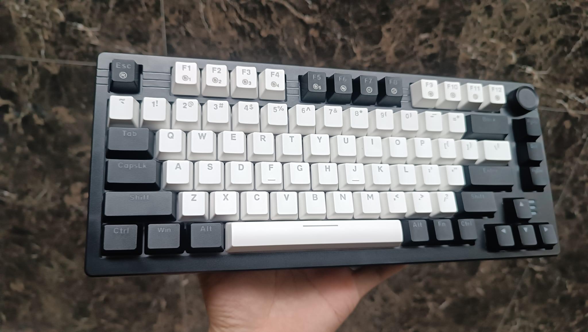 Mô tả Bàn phím cơ Gaming DAREU EK75 (2 sides RGB strip, DareU DREAM sw, Type-C) - 2