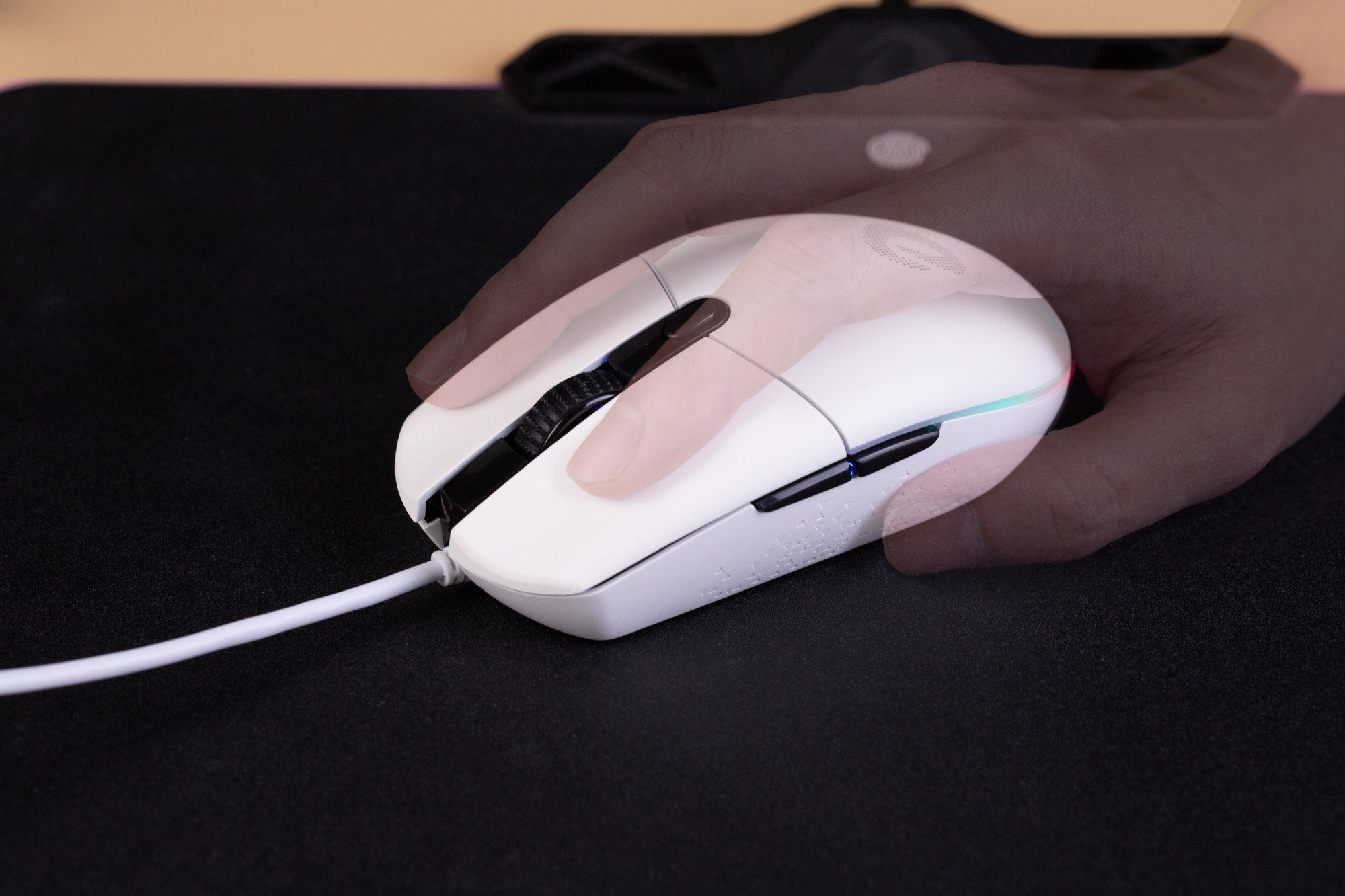 Mô tả Chuột Gaming DAREU EM908 Pink / Black / White (LED RGB, BRAVO sensor) - 6