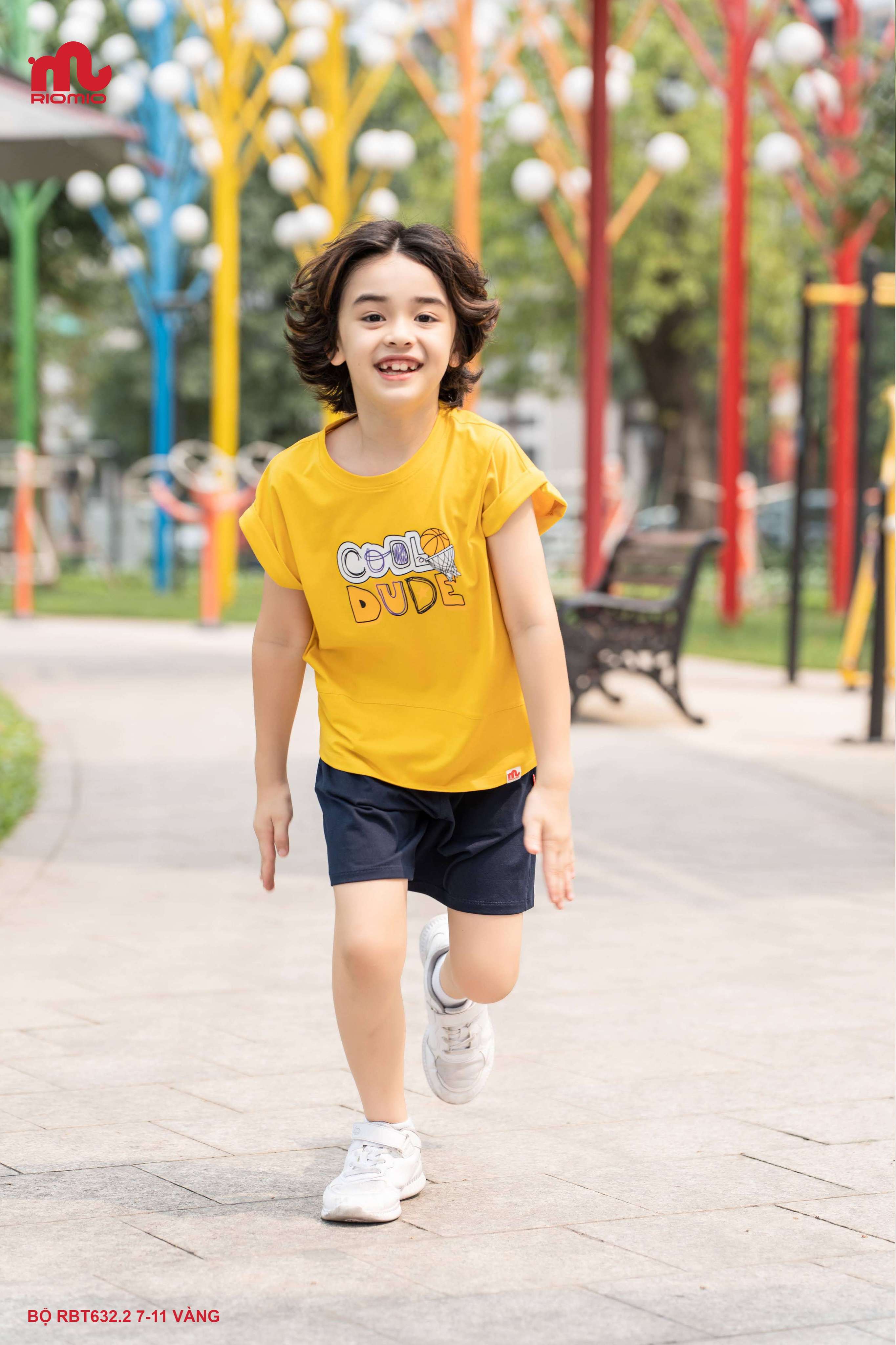 Mô tả Bộ đồ bé trai RIOMIO in hình dễ thương chất cotton mềm mát co giãn cho bé 27-50kg RBT632.2 - 2