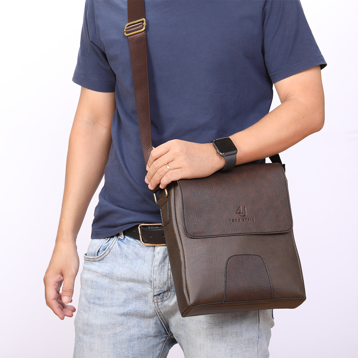 Mô tả Túi Đeo Chéo Nam 4U Thời Trang D267 - 4