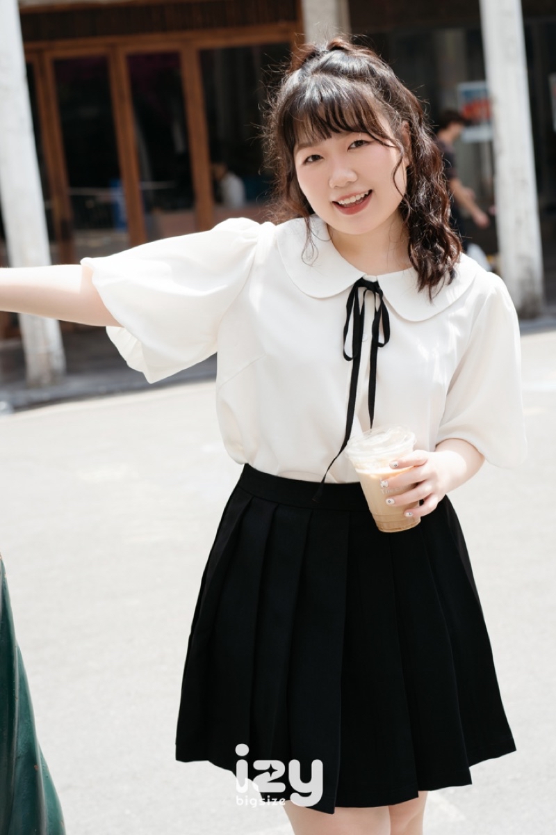 ÁO SƠ MI BIGSIZE TRẮNG CỔ SEN TRÒN DÂY NƠ - 23A16 IZYBYNHI | Shopee ...
