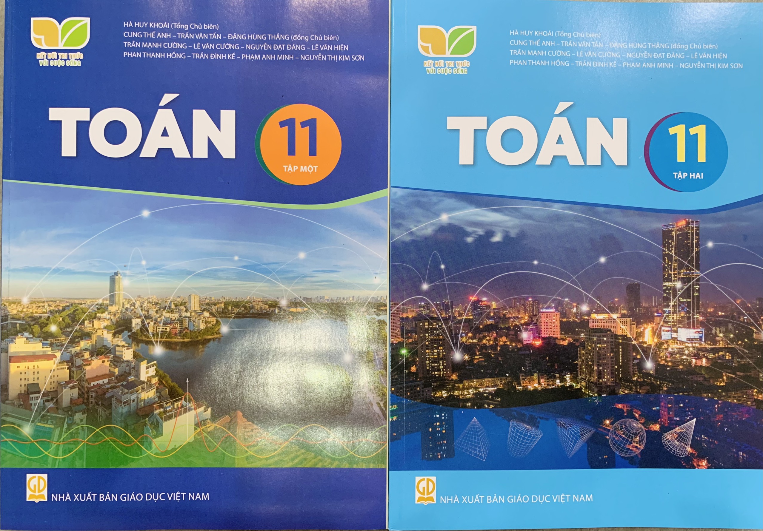 Mô tả Sách giáo khoa Toán 11/1 và 2 - Kết nối tri thức + bán kèm 1 quyển vở - 1