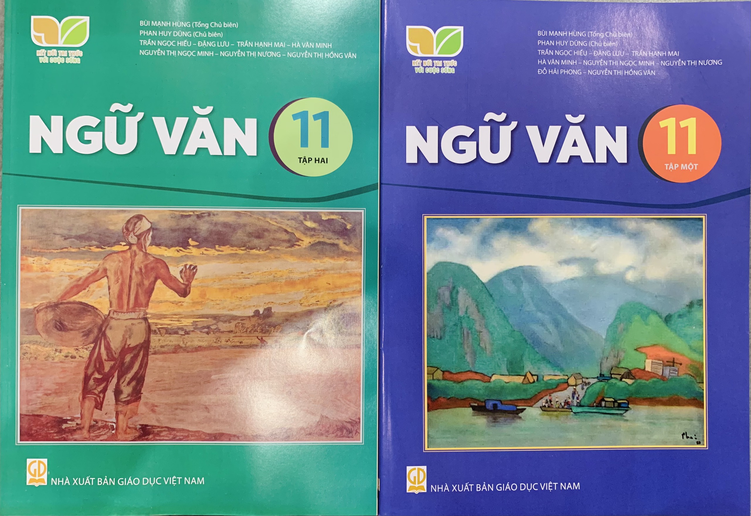 Mô tả Sách giáo khoa Văn lớp 11/1 và 2 - Kết nối tri thức + bán kèm 1 quyển vở - 1