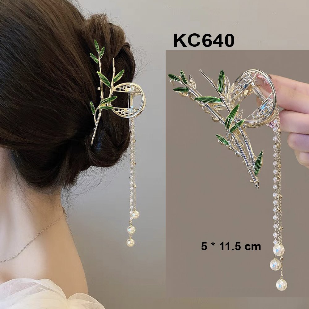 Mô tả GOTI – Kẹp Tóc Hình Lá Tre Xanh Phối Tua Rua Hạt Thanh Lịch – Phụ Kiện Thời Trang Làm Quà Tặng Dành Cho Nữ KC640 - 1