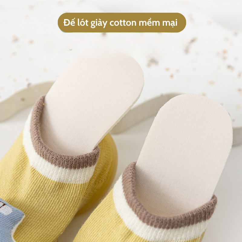 Giày bún hình nổi 