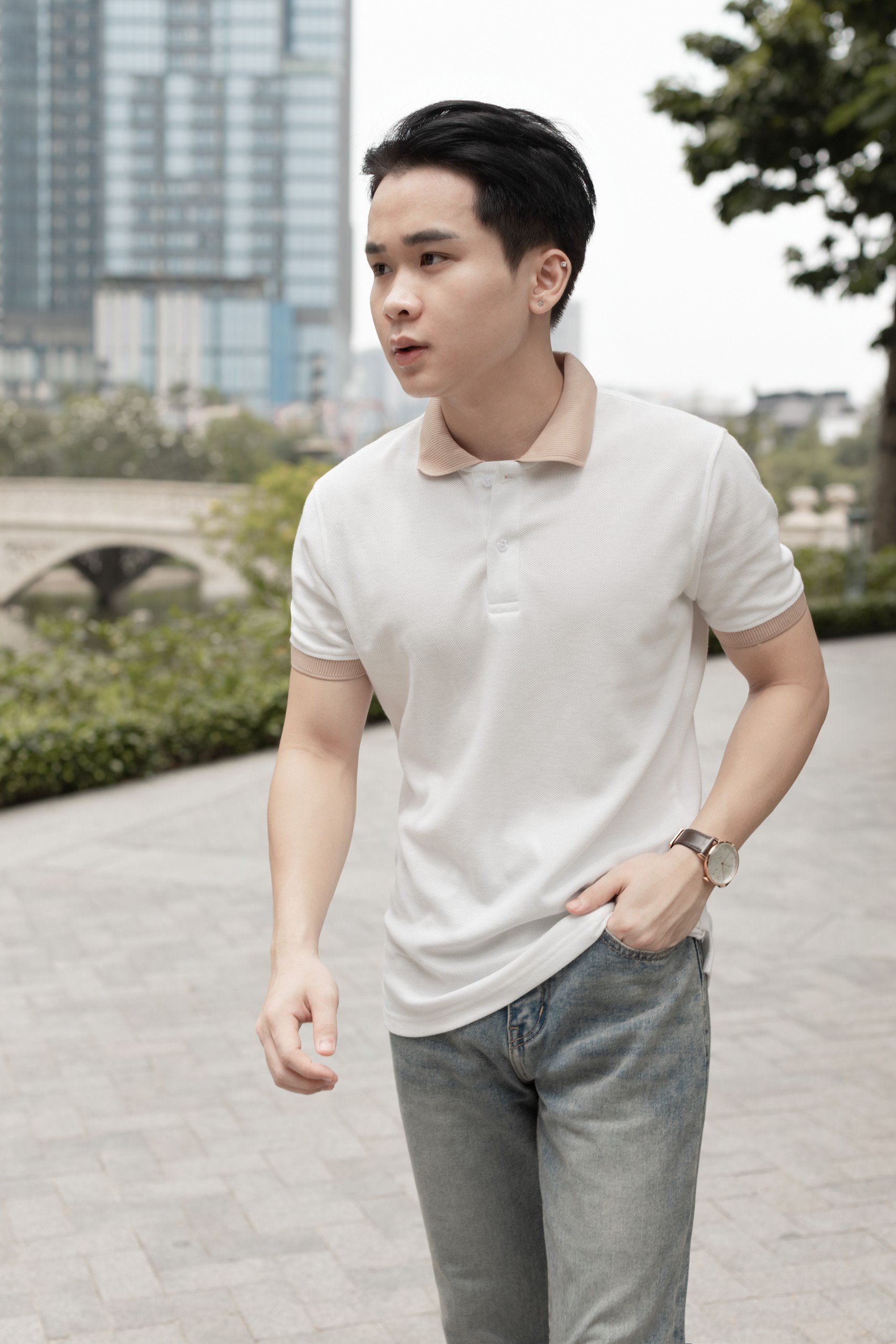 vn 11134208 7r98o