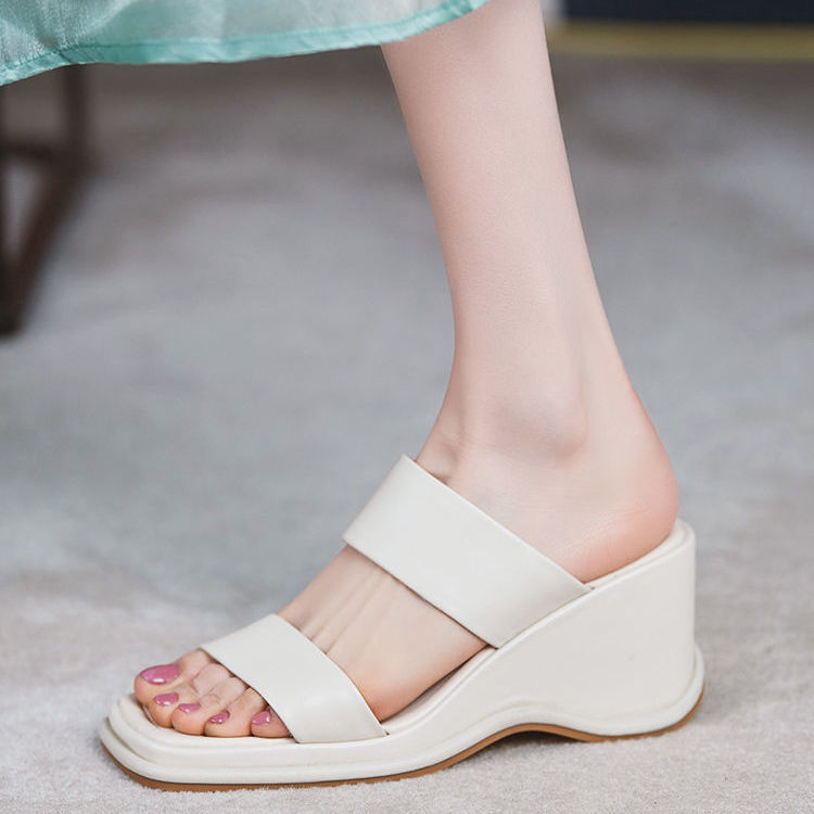 Mô tả Dép Đế Xuồng Nữ Cillie Quai Ngang Đế Bánh Mì Cao 7p Da Mềm Êm Chân 1057 - 4
