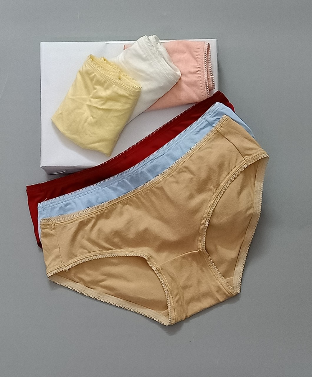 Mô tả Quần lót nữ cotton cao cấp Vicci 102 mềm mại, êm ái, kháng khuẩn khử mùi - 3