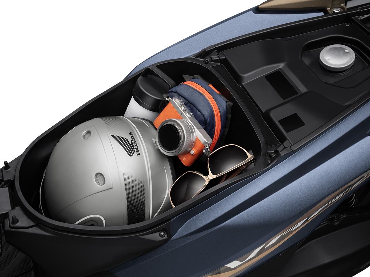 Cốp xe Vario 125 2024