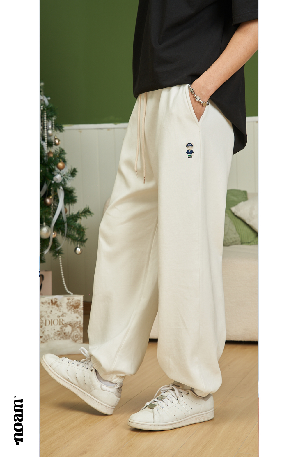 Mô tả Quần nỉ bo gấu Unisex NOAM Teeny Homie Form rộng - Màu đen/ trắng/ be/ xám/ xanh than/ be đậm - 7