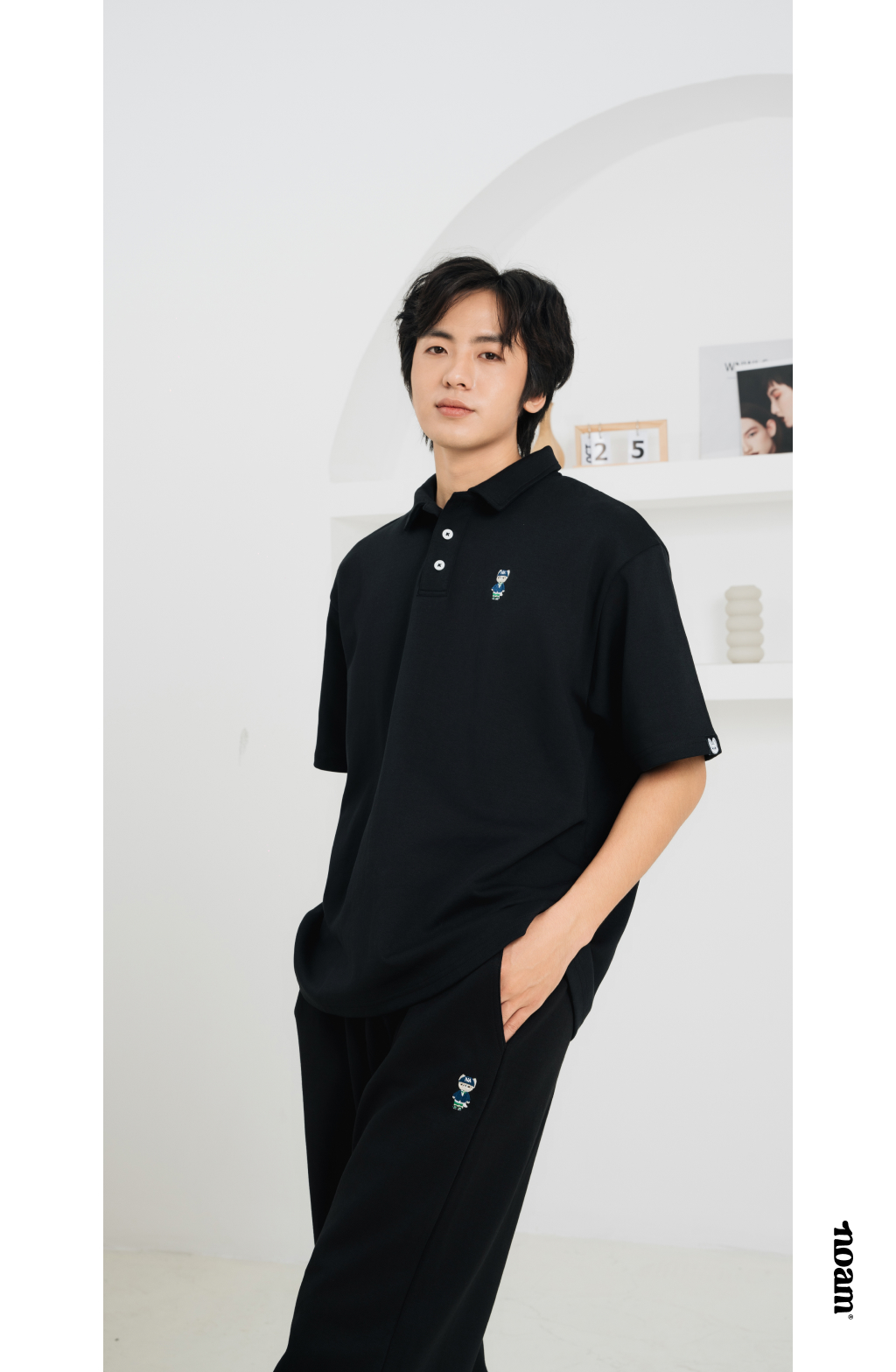 Mô tả Áo Polo Form rộng NOAM Teeny Homies Cotton 100% mềm mịn vượt trội - Màu đen/ trắng - 9