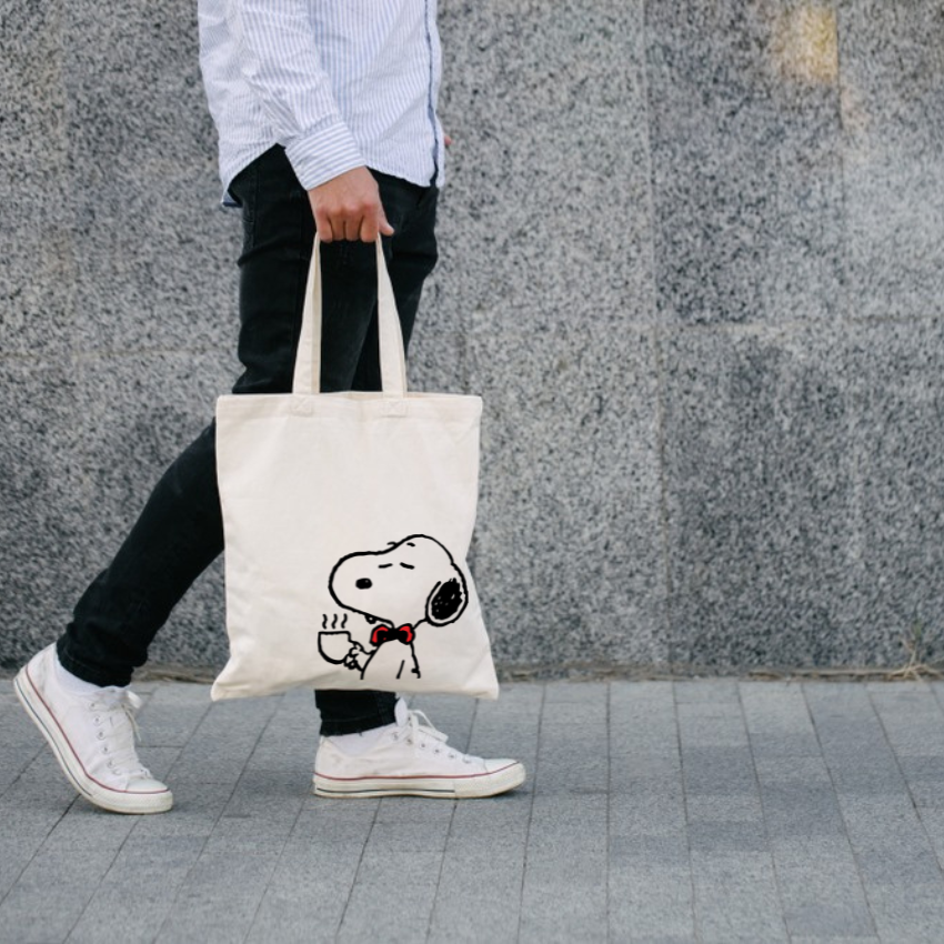 Mô tả Túi tote vải mộc GINKO có dây kéo khóa miệng túi ( túi con ) in hình Snoopy and Friends M102 - 3