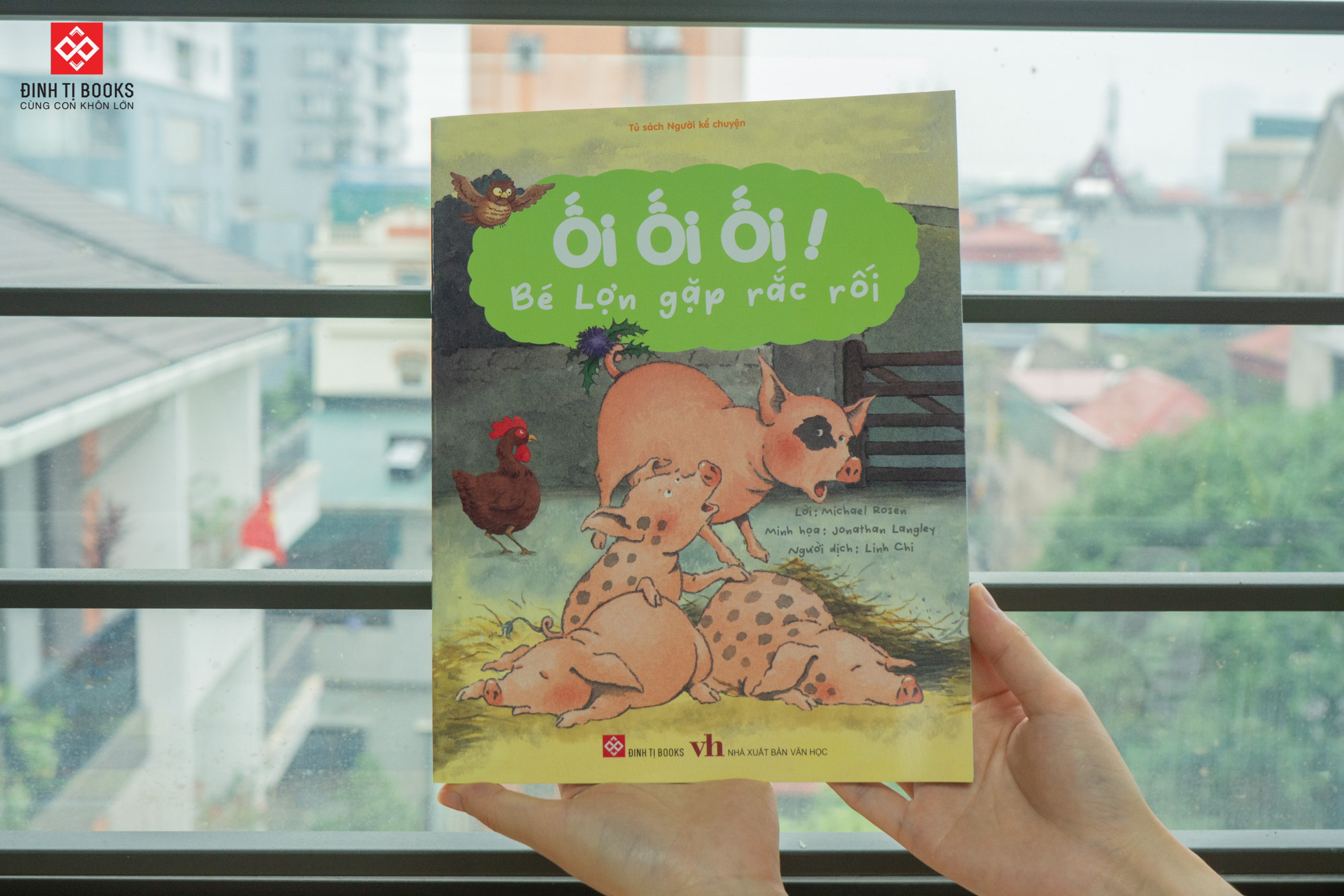 Mô tả Sách - Ối ối ối! Bé Lợn gặp rắc rối + Xùy xùy xùy! Một mình buồn quá đi + Khò khò khò! Ai ngáy to thế nhỉ? Đinh Tị Books - 2
