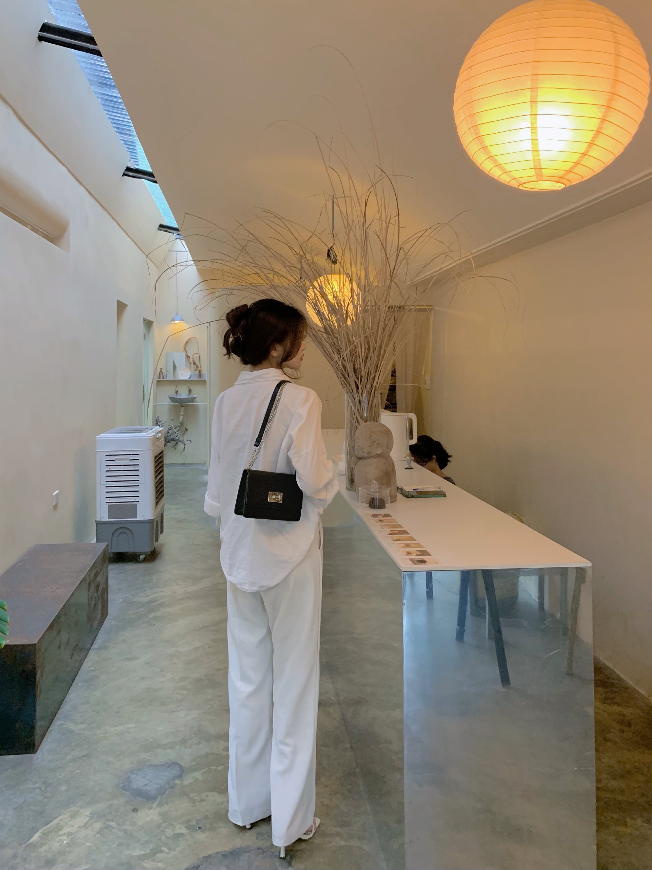 Mô tả Túi đeo chéo nữ LESAC Wee Bag (02 màu) - 1