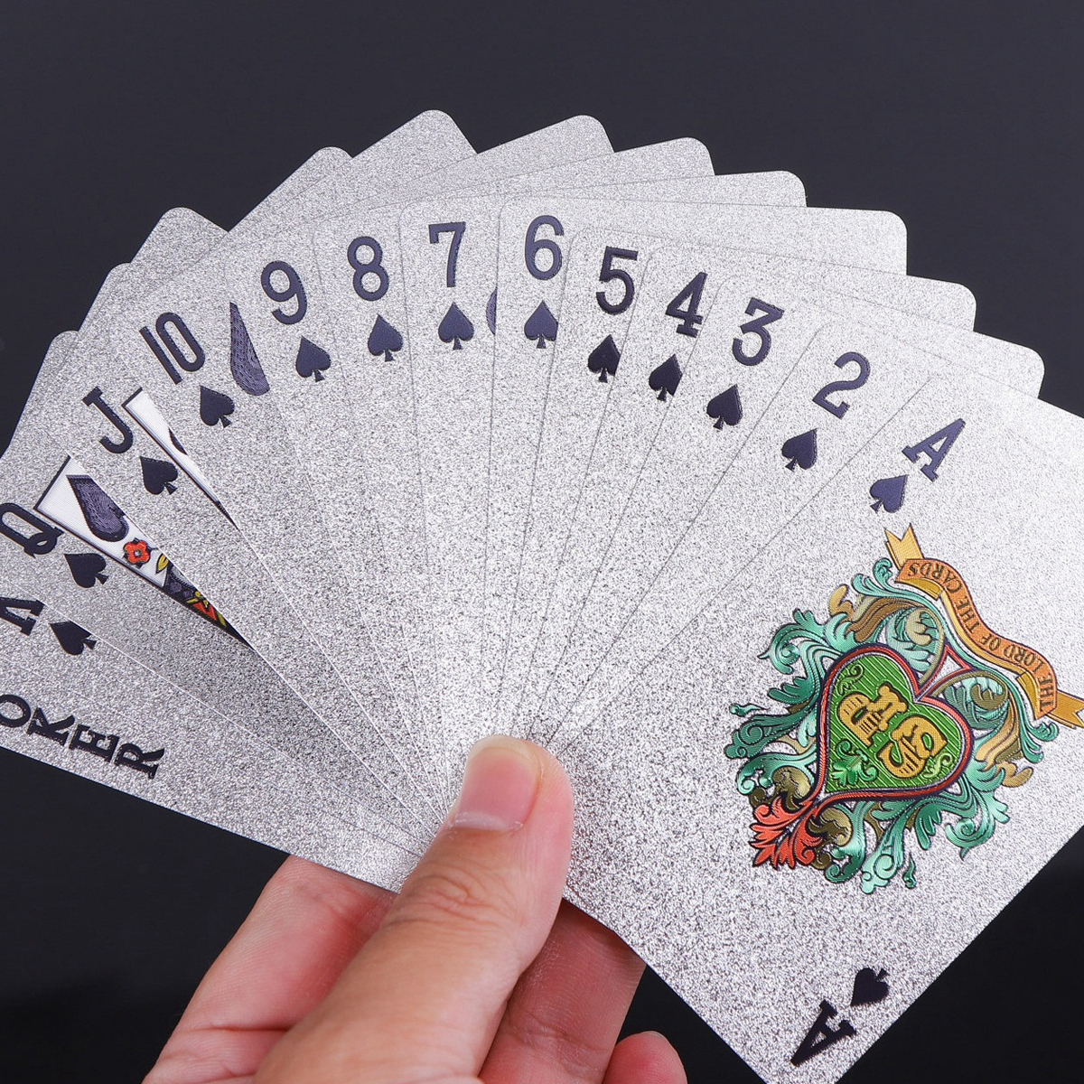 Bài Tây Poker Nhựa Dẻo Nền Đen Vàng Bạc Amalife