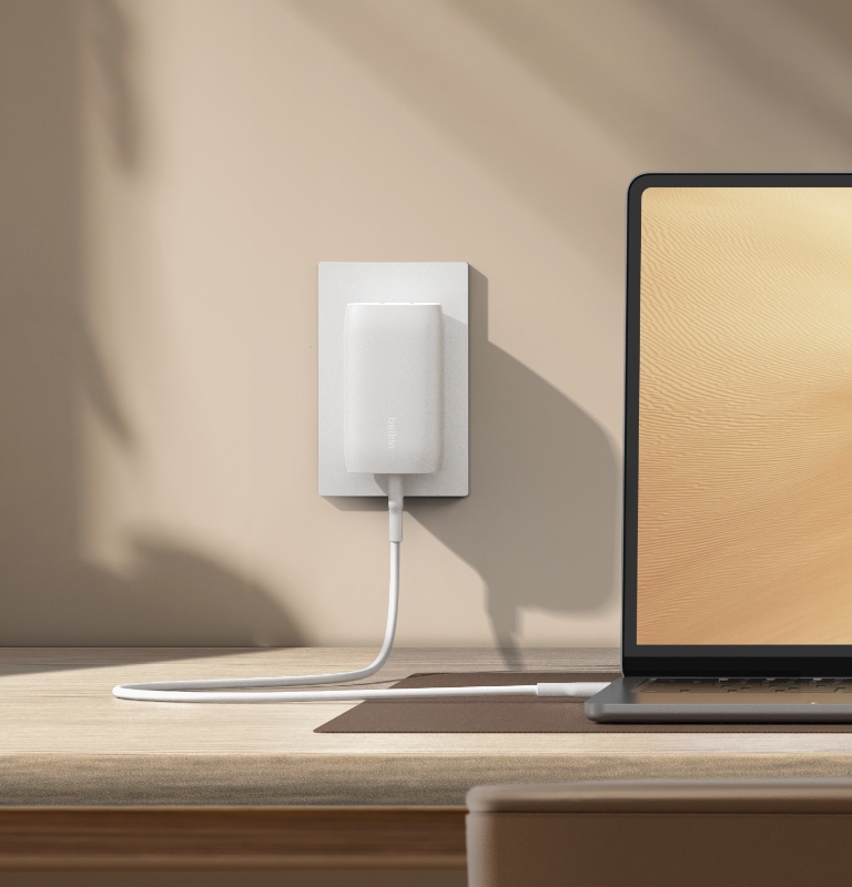 Mô tả Sạc nhanh Belkin BoostCharge 67W USB-C PD PPS 3 cổng - sạc nhanh đồng thời cho điện thoại, laptop và máy tính bảng - 3