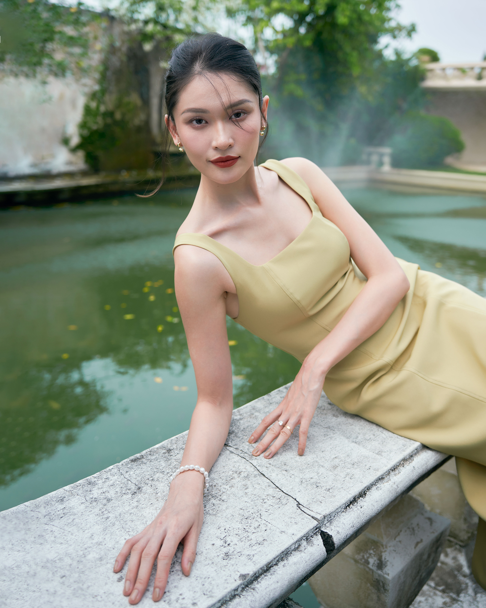 Mô tả Đầm LUCY hai dây chiết eo dáng bút chì KHÂU BY CQ - 1