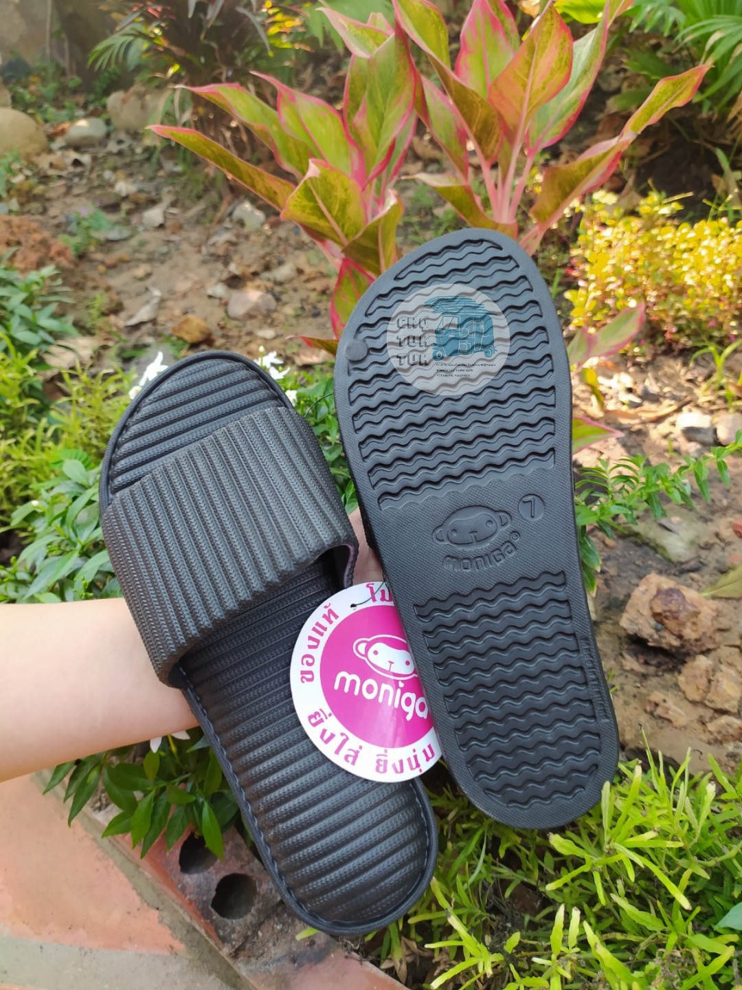 Chi tiết đế dép Monobo Moniga 10.4 chống trơn