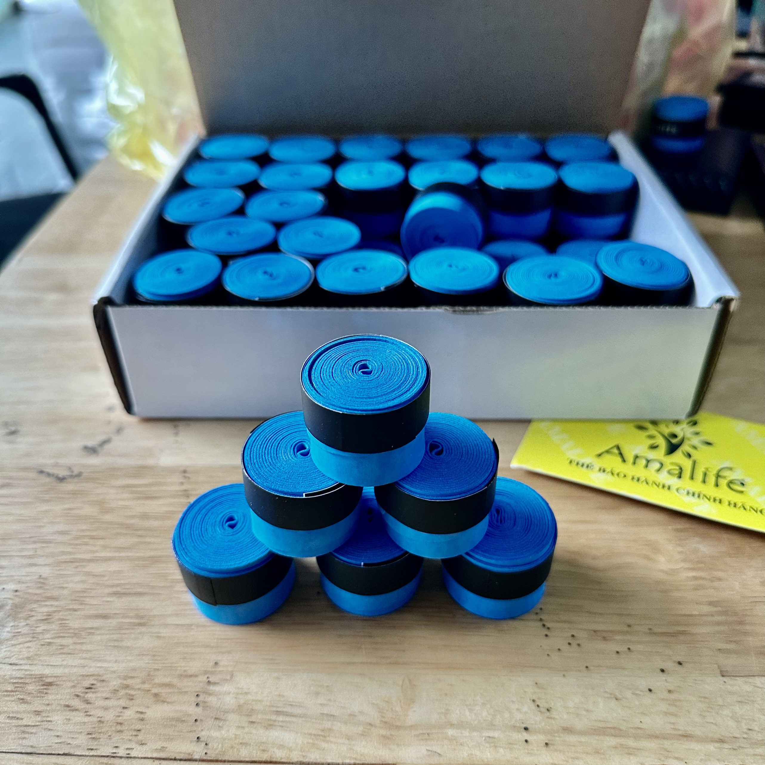Mô tả Quấn Cán Vợt Cầu Lông, Dây Quấn Cán Vợt Tennis PU Cao Cấp Thoáng Khí Êm Tay Size 1100*25*0.7mm Chính Hãng Amalife -1 cái - 7