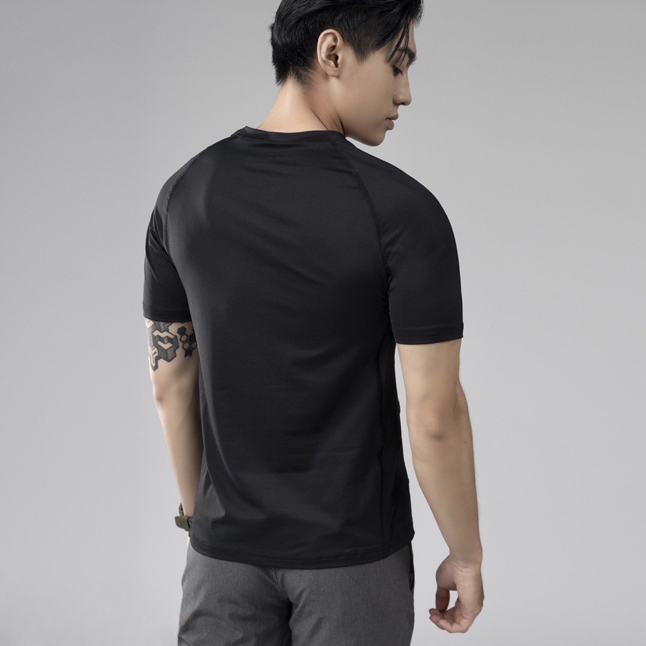 Mô tả Áo thun nam Gấu 194 vải thun lạnh co dãn 4 chiều, phong cách thể thao - gym - bóng đá, from slim fit - TNRL - 5