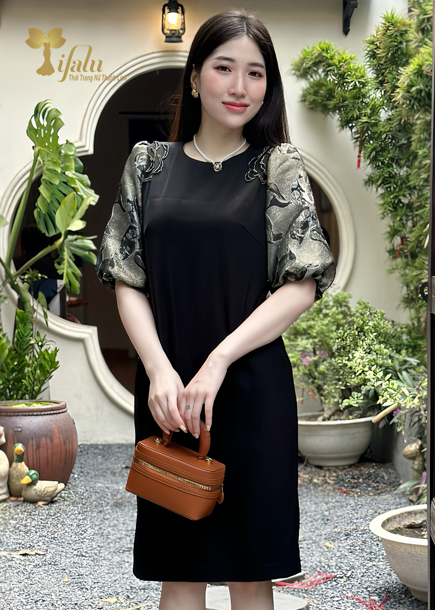 Mô tả Đầm dự tiệc trung niên Zol by TIFALU dáng suông màu đen sang trọng - ZOL319BLK - 1