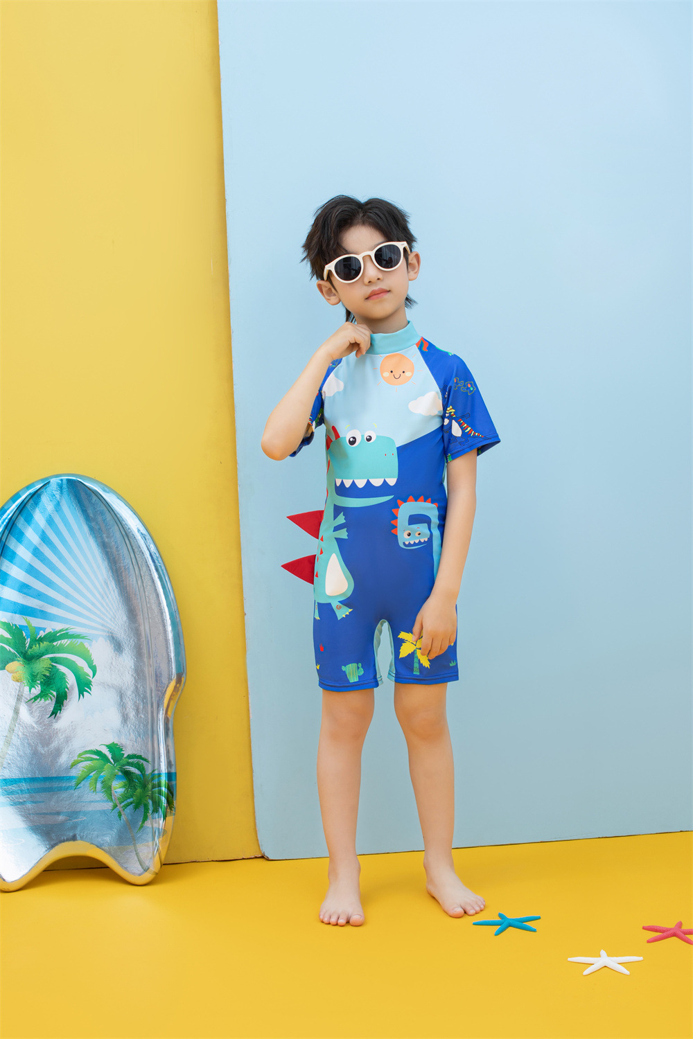 Mô tả Bộ đồ bơi bé trai liền thân SKIDS quần áo bơi cho ngắn tay cho bé đi biển họa tiết khủng long người nhện đáng yêu - 9