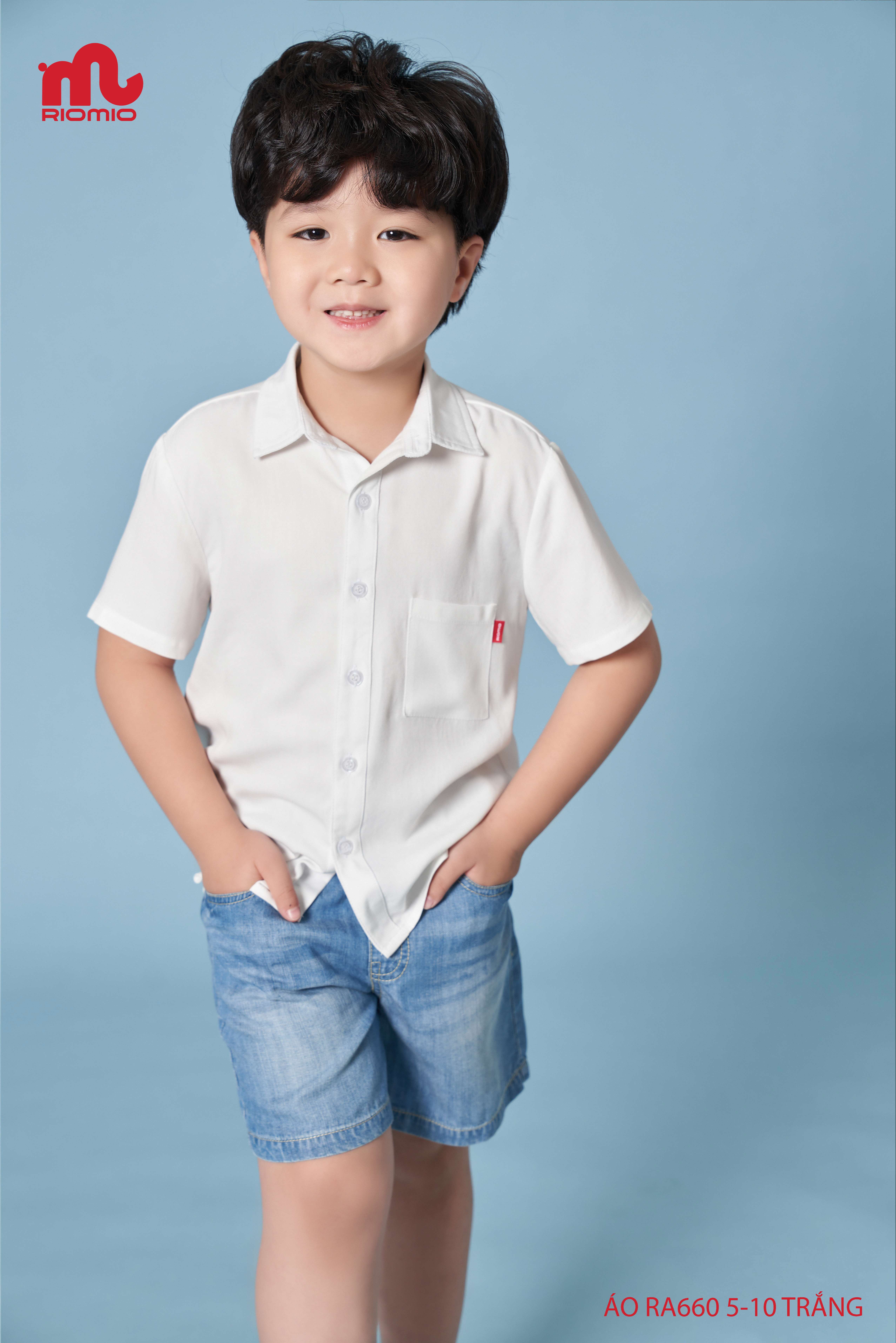 Mô tả Áo sơ mi trắng cộc tay bé trai RIOMIO size 21-42kg, chất cotton thô Hàn mềm thoáng mát RA660 - 1