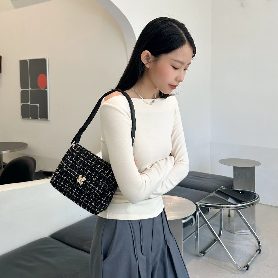 Mô tả Túi xách Vuông Shop®️ vải tweed sang trọng đeo vai và đeo chéo vừa điện thoại đi tiệc đi chơi thanh lịch - 1
