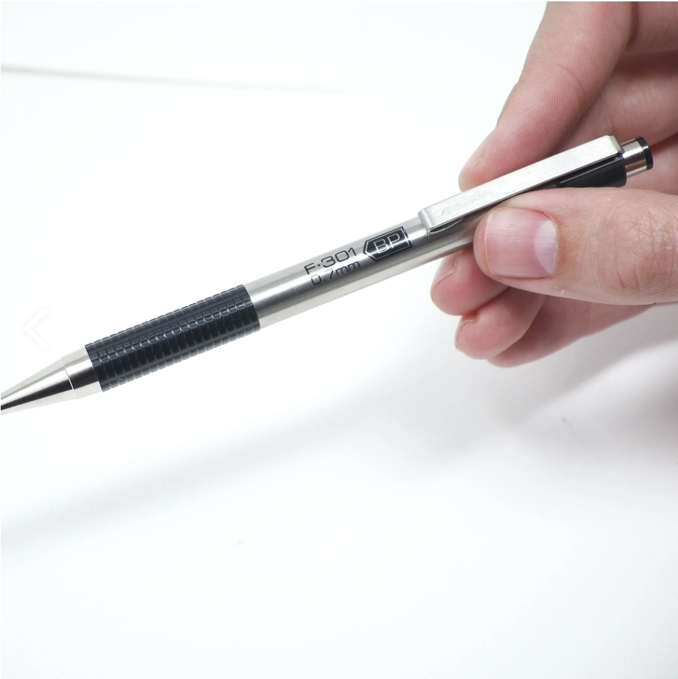 Mô tả Bút Bi F.301 0.7mm Zebra Pen Mực Xanh - Vỏ Đỏ Xanh Lá Xanh Dương Đen 12.6g [Chính Hãng] - 7
