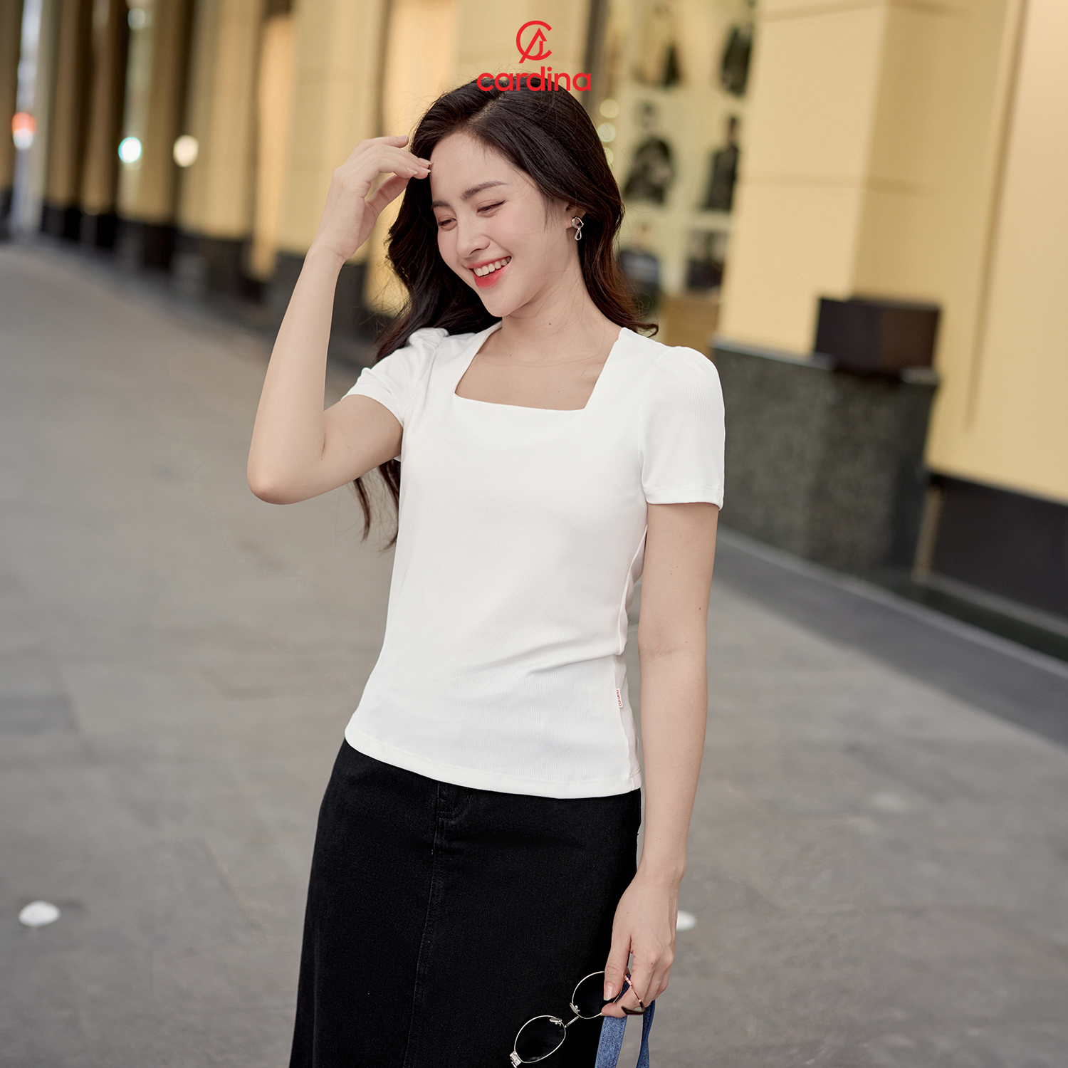 Mô tả Áo thun nữ CARDINA chất liệu tăm lạnh cổ vuông tay bồng kiểu dáng nhẹ nhàng hiện đại trẻ trung 4AFC12 5AFC12 - 6