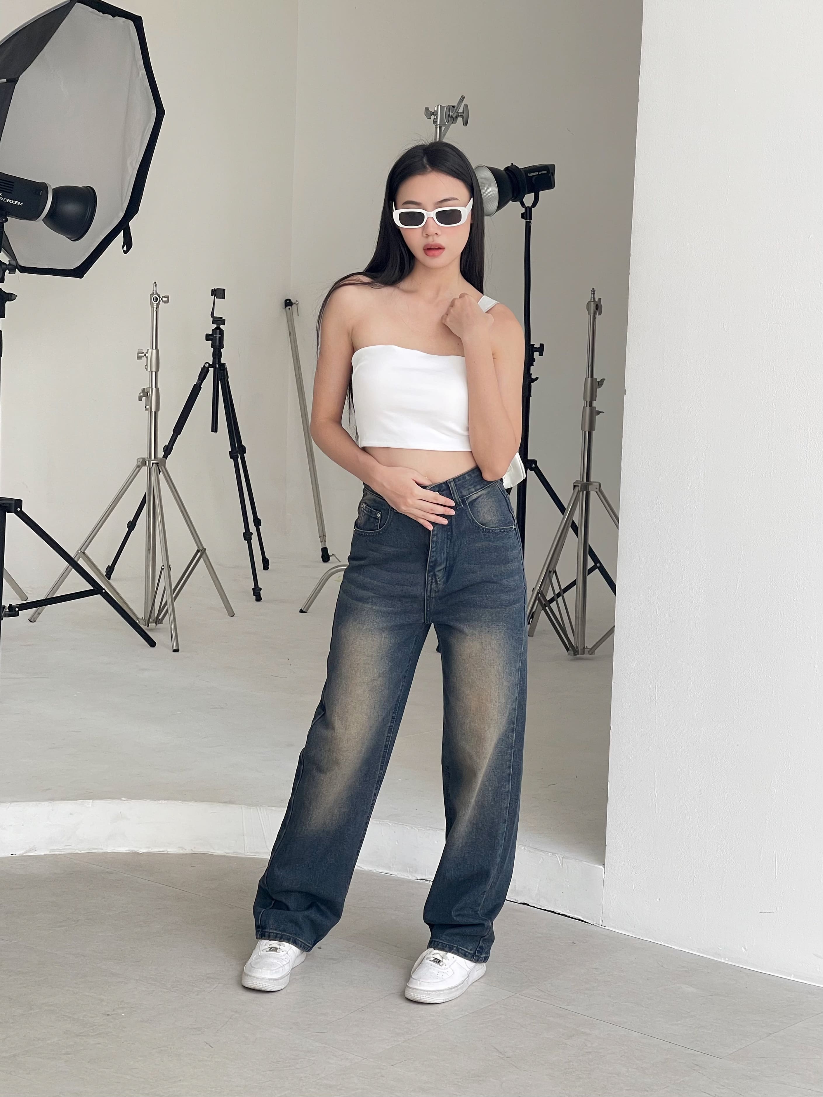 Mô tả Quần jean ống rộng denim nữ VMSTYLE cạp cao trơn lai thường wash màu cao cấp basic đi học QJR00196 - 5