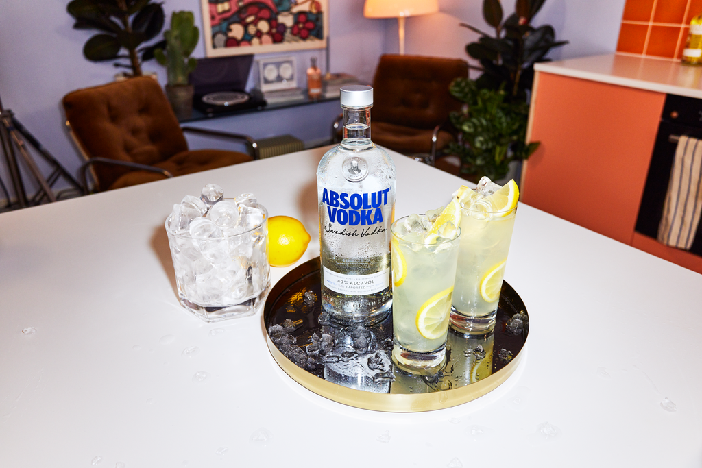Mô tả Rượu Vodka Absolut Nồng Độ Alc 40.0% 700ml Không Kèm Hộp - 1