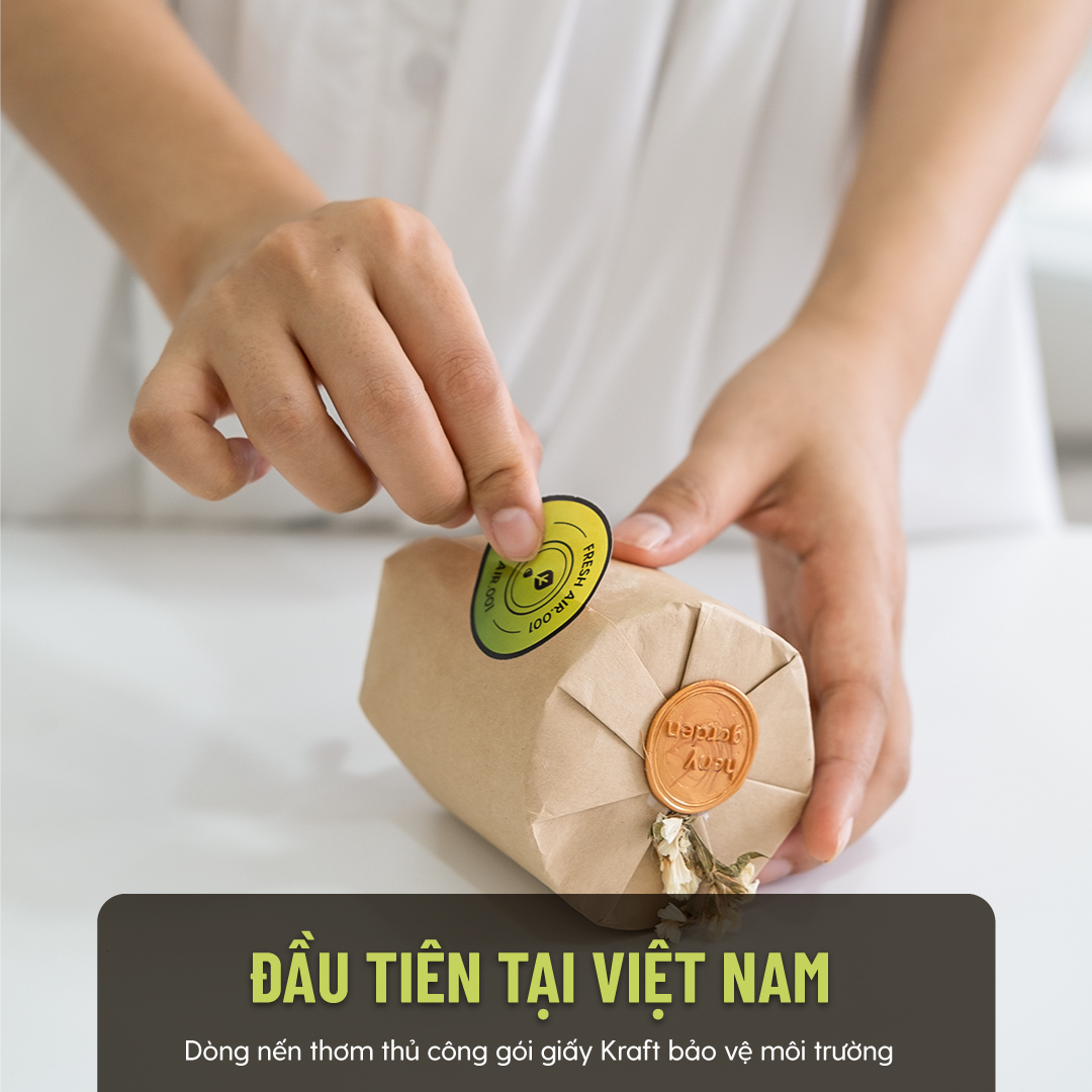 Nến thơm Heny Garden Black Rose