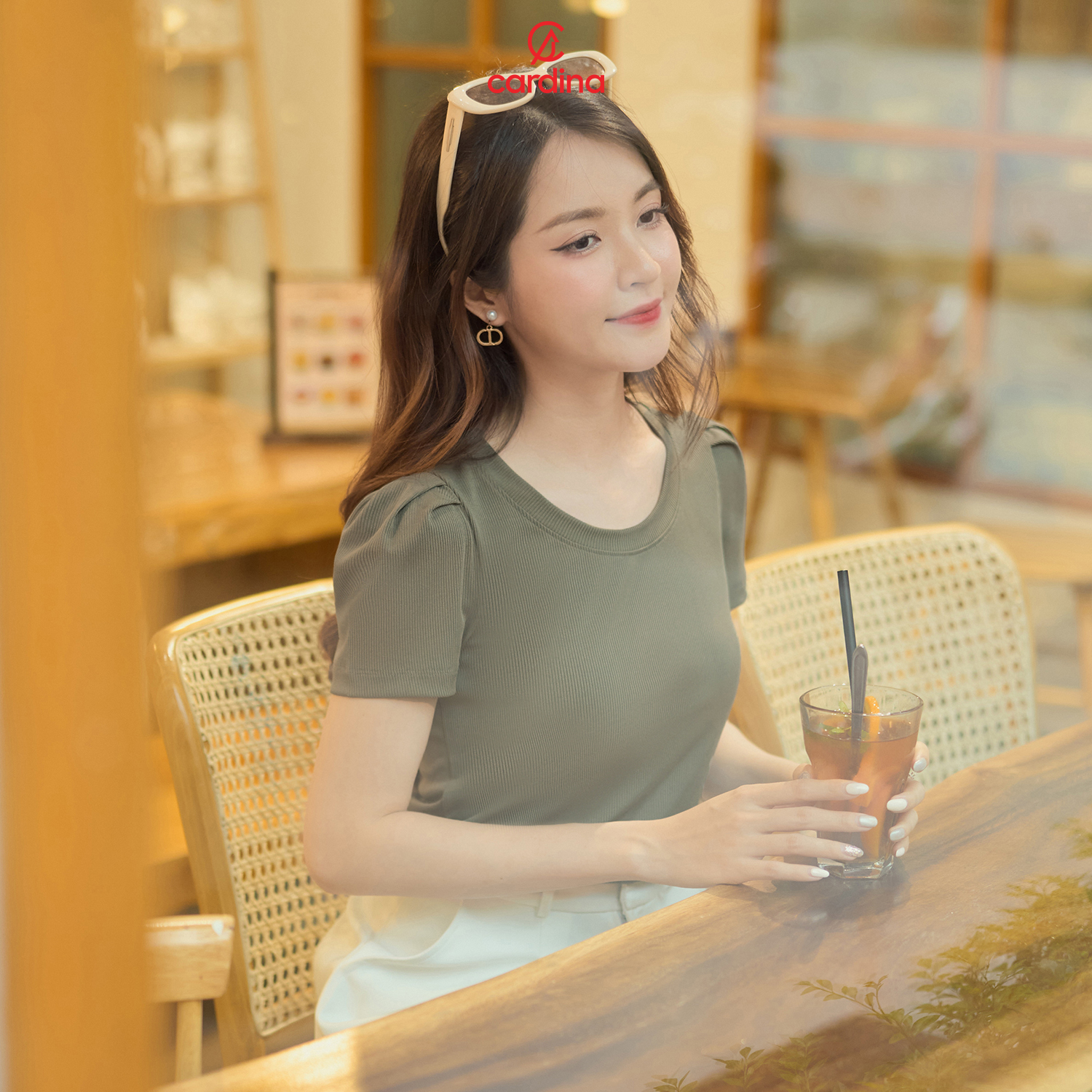 Mô tả Áo thun nữ CARDINA chất liệu tăm lạnh kiểu dáng nhẹ nhàng thoải mái thời trang hiện đại trẻ trung 4AFC13 5AFC13 - 3