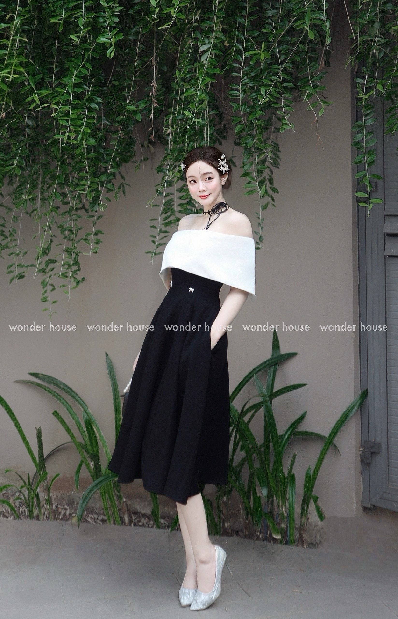 Mô tả WONDERHOUSE Mia Deess đầm trễ vai phối trắng dáng xòe chất vải dày dặn dự tiệc sang chảnh, dạo phố nữ tính - 4