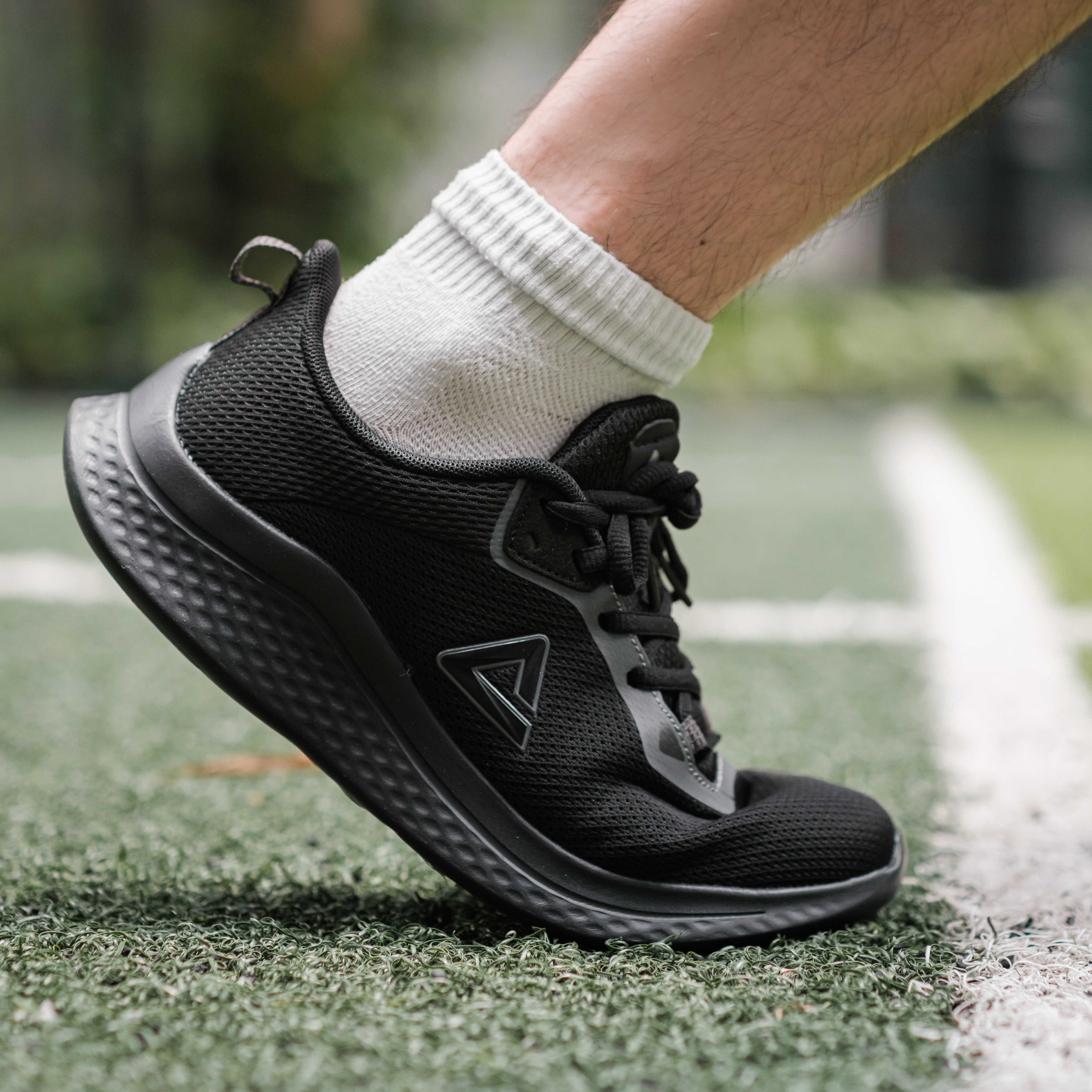 Mô tả Giày chạy bộ thể thao nam nữ PEAK Running siêu nhẹ thoáng khí E223197H E223198H - 1