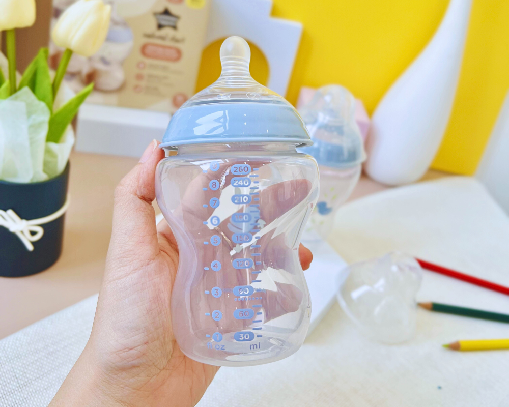 Mô tả Bình Sữa PP Ty Siêu Mềm Tự Nhiên Tommee Tippee Natural Start 260ml, Núm Ty Của Bình 3-6 Tháng, Xanh (Bình Đôi, Tách Lẻ) - 5