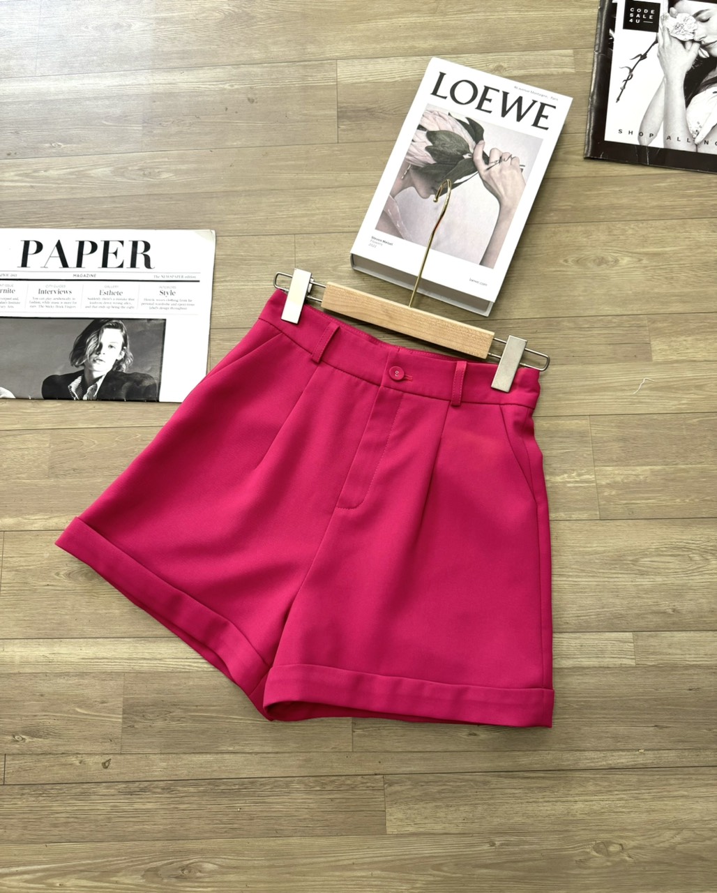 Mô tả Quần Short  vải nữ  2 lớp  kiểu cạp cao, gập gấu mix với nhiều kiểu áo Evalover Q2024207 - 3