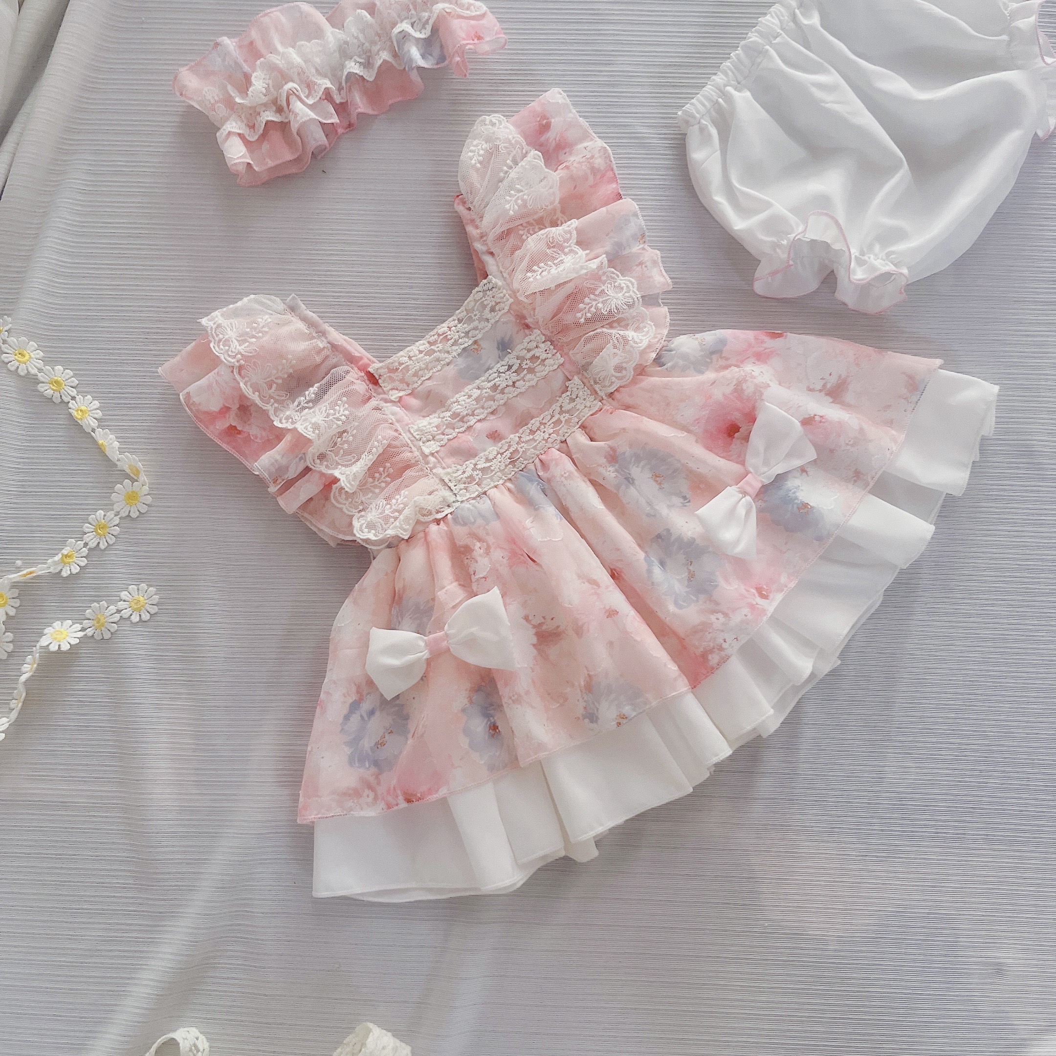 Mô tả Set Váy Lolita Cánh Tiên Băng Đô Kèm Chíp Cho Bé Gái Sơ Sinh 1 2 Tuổi MINTSCLOSET - GS1343 - 3